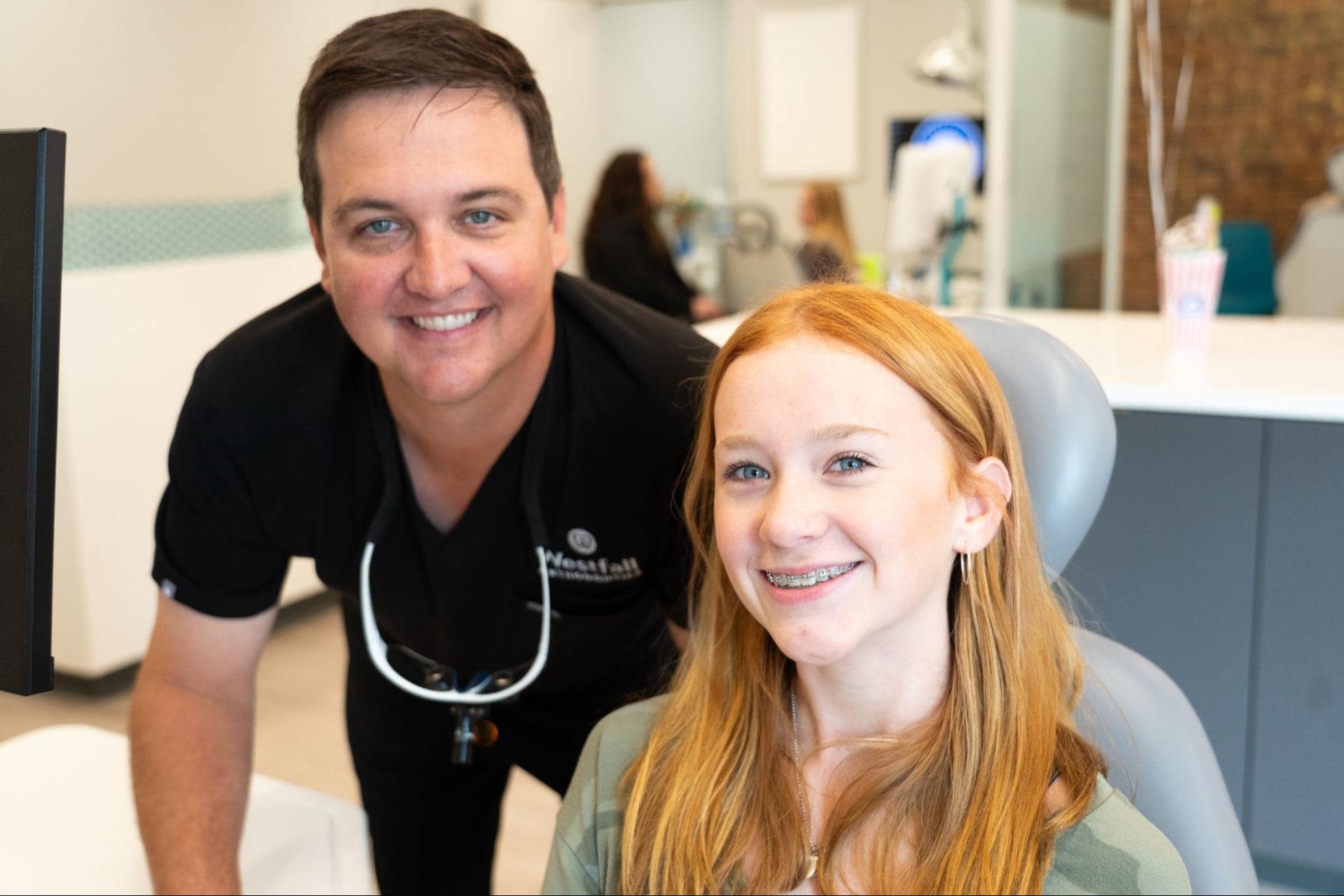 How to Choose Between Braces and Invisalign?